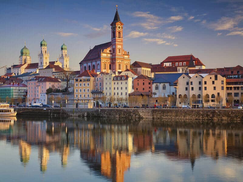 Beautiful Germany, on the Rhine - page image for our German translation & German interpreter services page